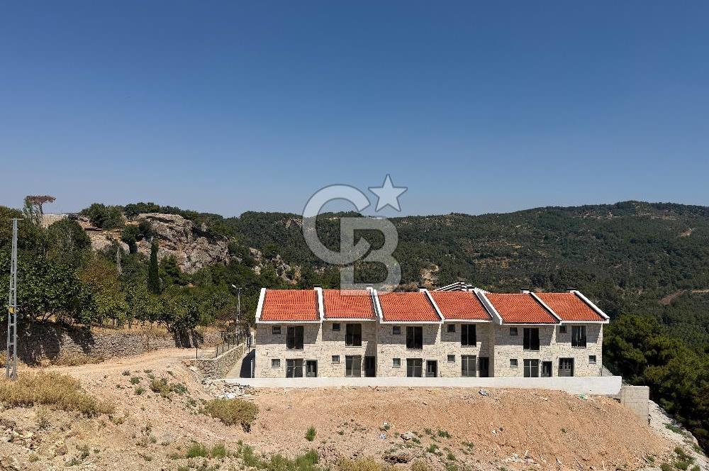 ÇANAKKALE AYVACIK AHMETÇE KÖYÜNDE SATILIK VİLLA