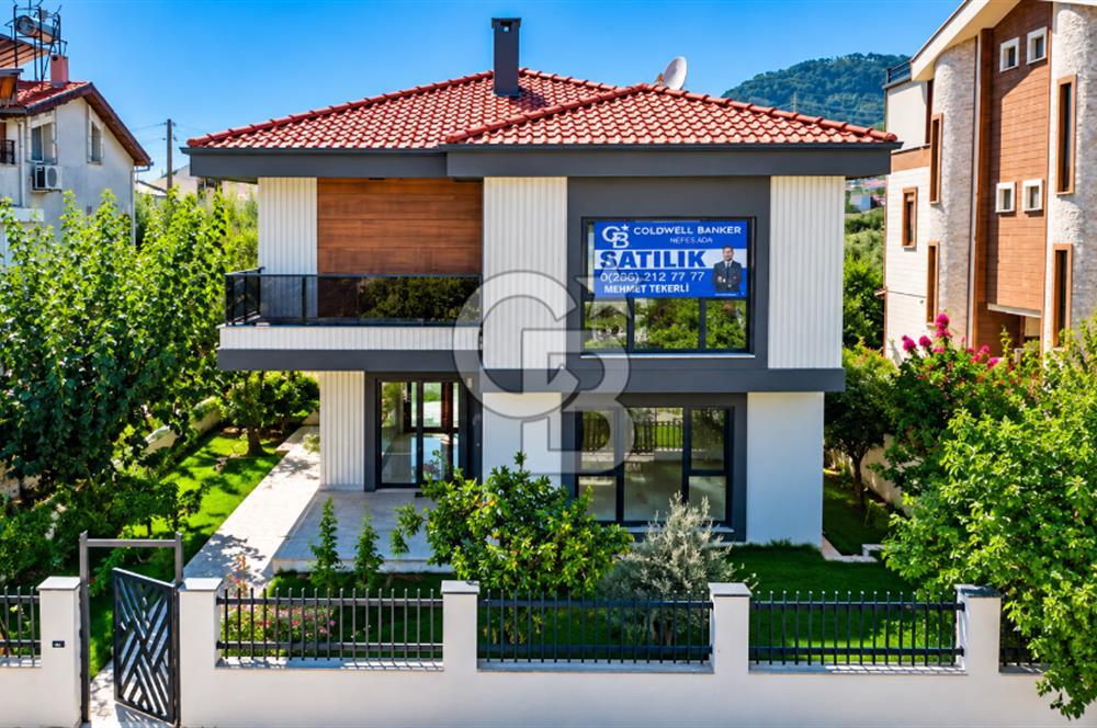Satılık Villa Küçükkuyu Mıhlı | Denize 200 Metre 4+1 Satılık Villa Küçükkuyu Mıhlı | Denize 200 Metre 4+1