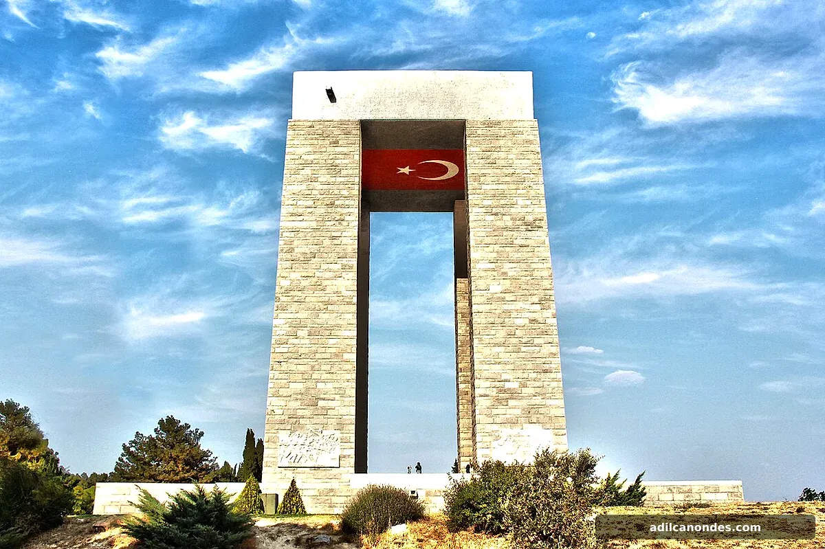 Çanakkale Şehitler Abidesi, Gelibolu Yarımadası
