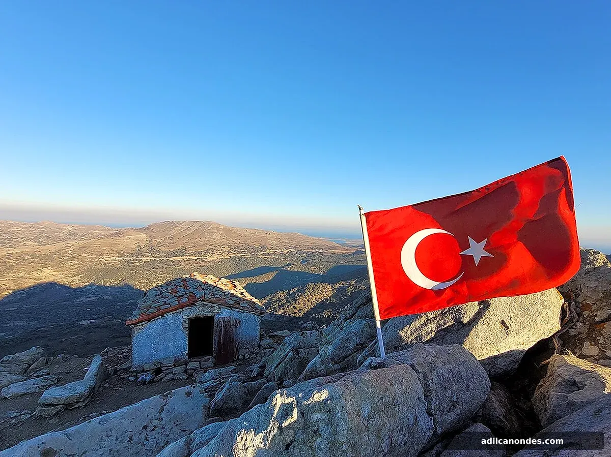 Gökçeada Araşa dağı zirve