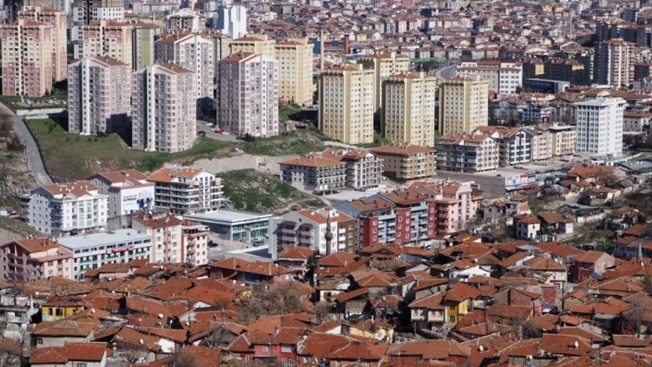 Türkiye'nin En Değerli Konut Piyasasına Sahip İlçeleri Belli Oldu: Ortalama Fiyatlar 26 Milyon TL'yi Aştı